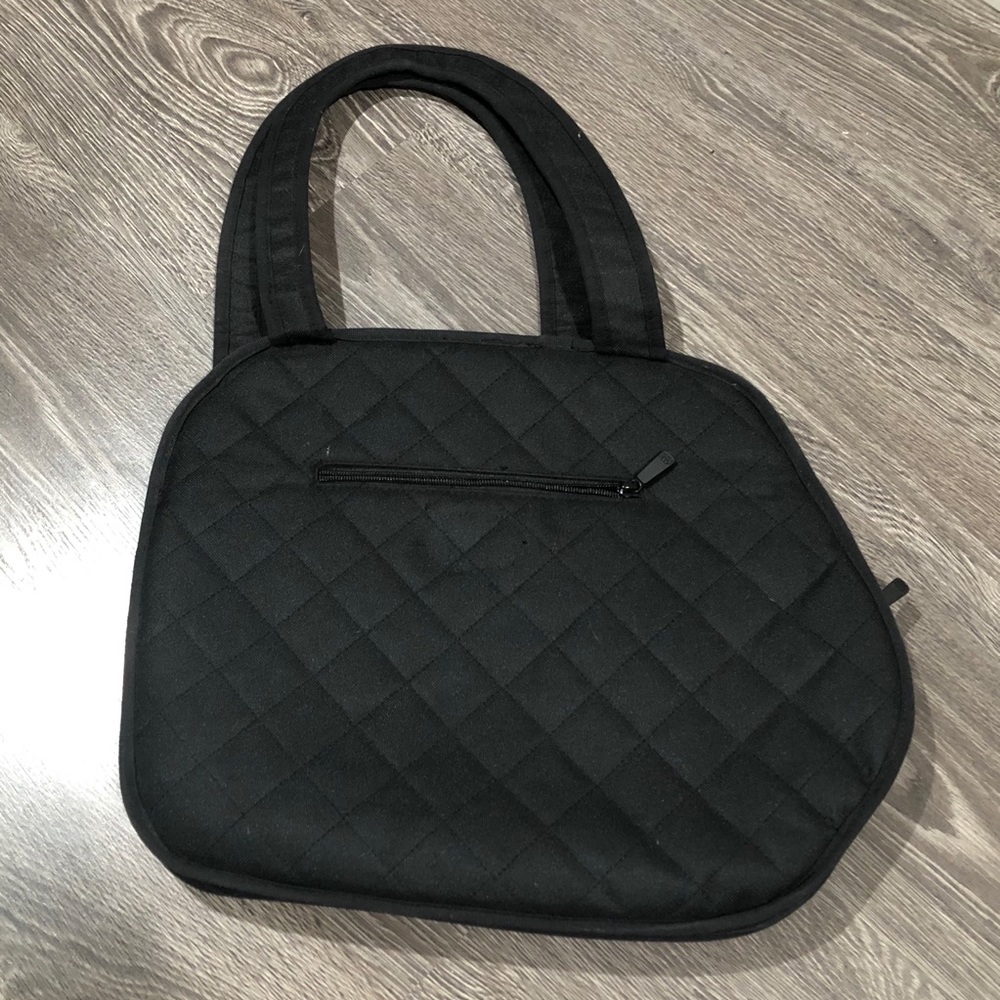 2D Handbag - Picture 2 of 5